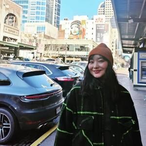 Meet your Posher, Gana